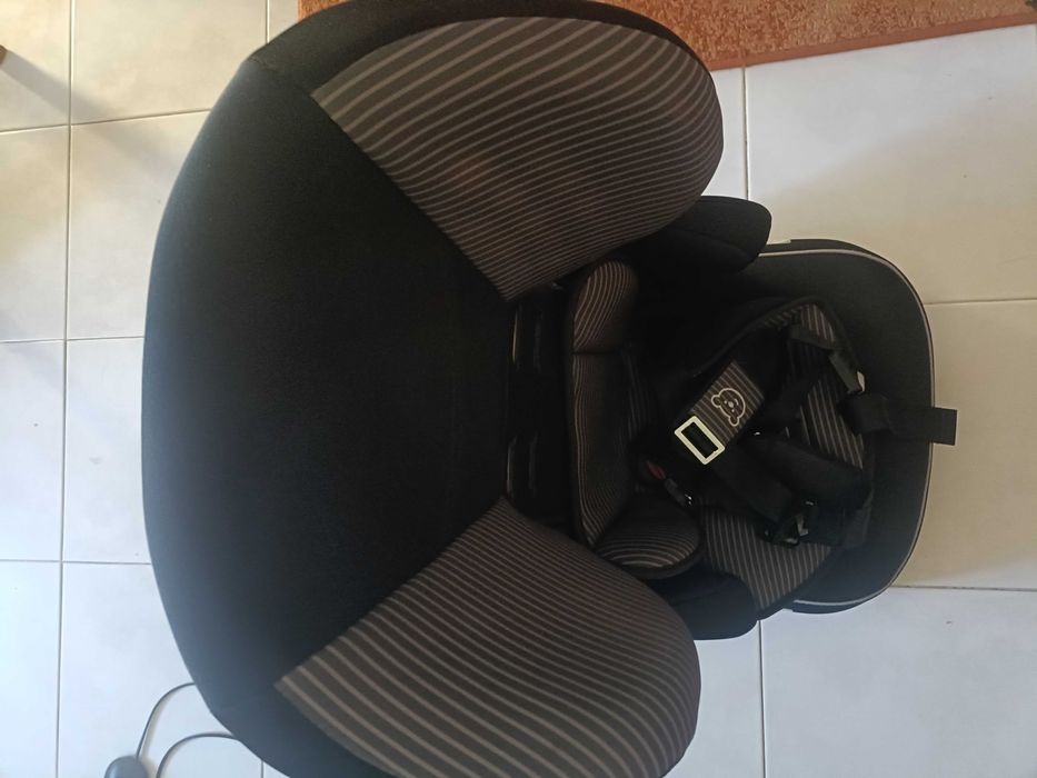 Cadeira auto de bebê