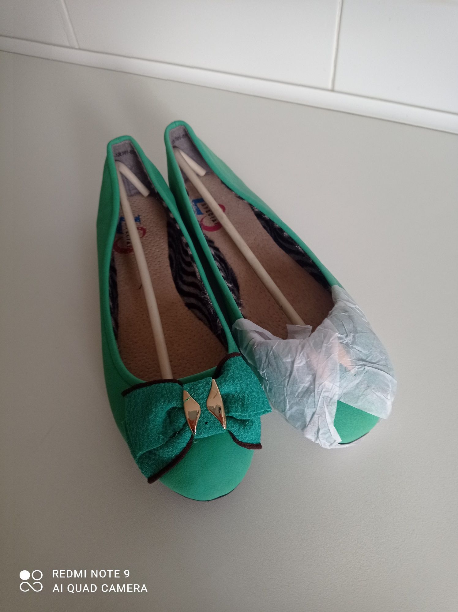 Buty balerinki zielone roz 39 pasują na 38