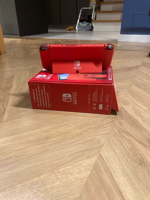 Nintendo Switch OLED Mario Edition jak nowe na gwarancji + GRATISY!