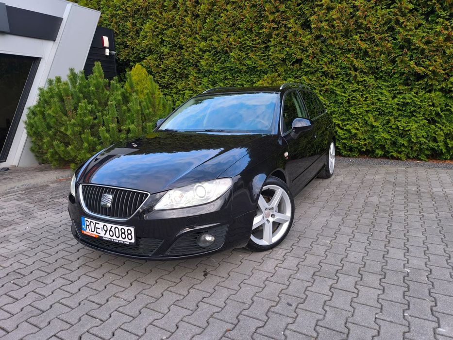 Seat Exeo ST 2.0 TDI , climatronic , Xenon , niski przebieg , nowe opony