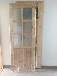 Drzwi drewniane, sosna, wewnętrzne,  1 x lewe, 1 x prawe