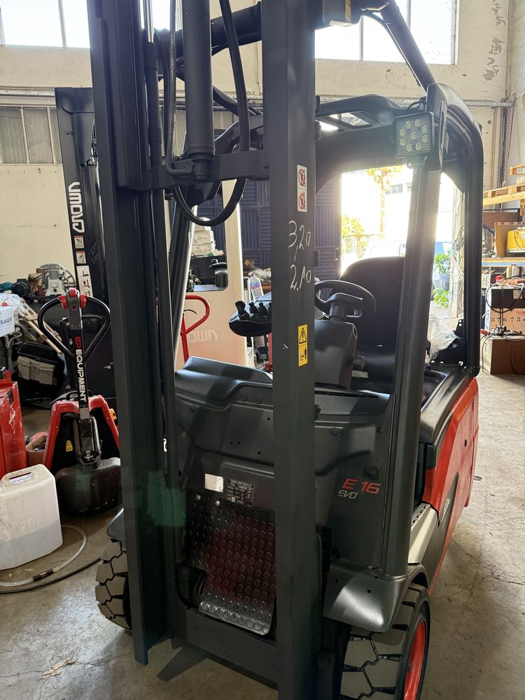 Empilhador linde H16 eletrico com deslocador lateral