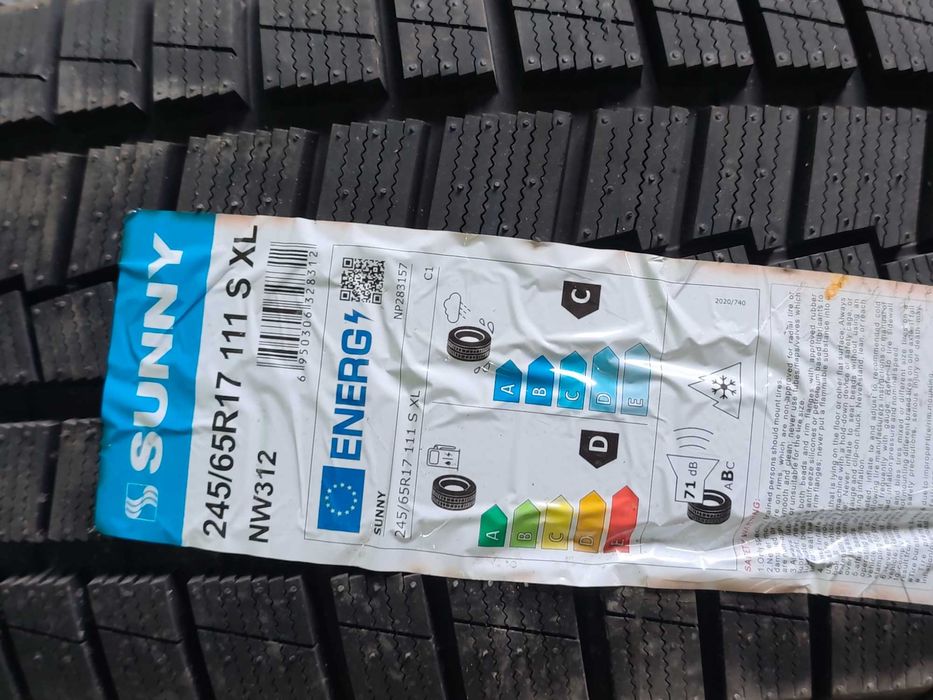 Нова зимова резина SUNNY 245*65*17