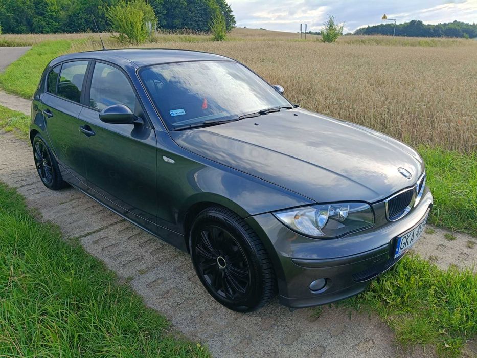 BMW 1 zarejestrowana opłacona 2006 rok 2.0 benzyna tanio