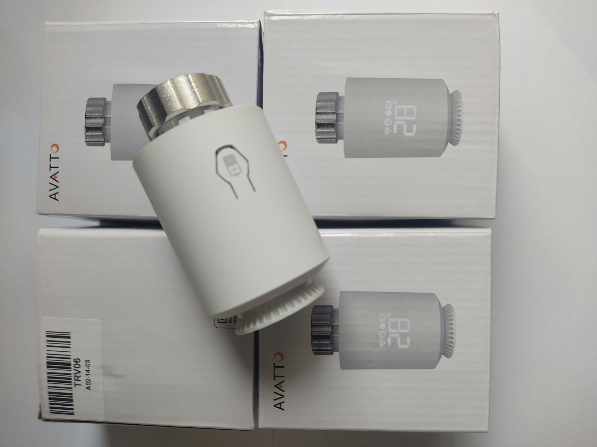 Zigbee Głowica AVATTO termostatyczna zawór siłownik TRV Tuya Smart lif