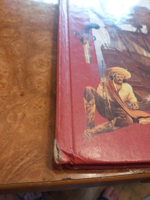 Енциклопедія про піратів розбійників