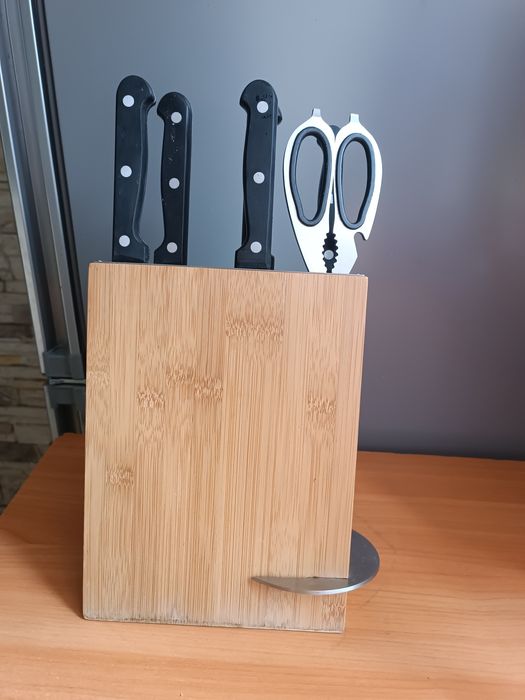 Набір кухонів ножів . Німецька якість