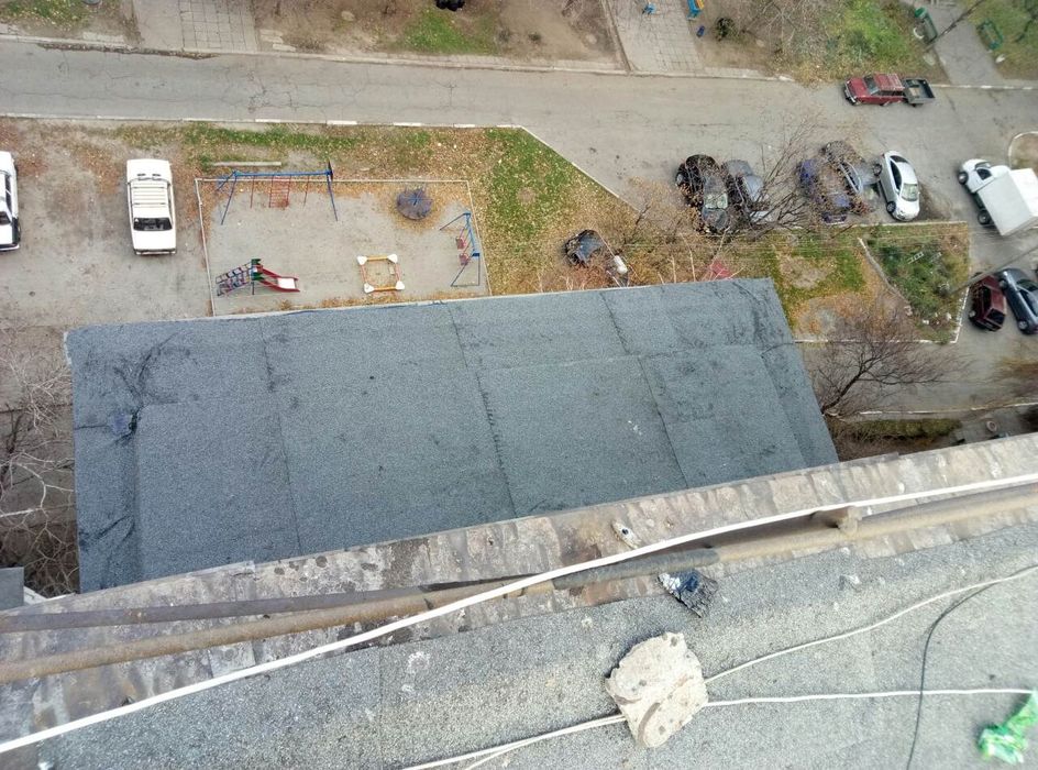 КРОВЕЛЬНЫЕ РАБОТЫ , козырьки балконов..опыт работы , на любой высоте.