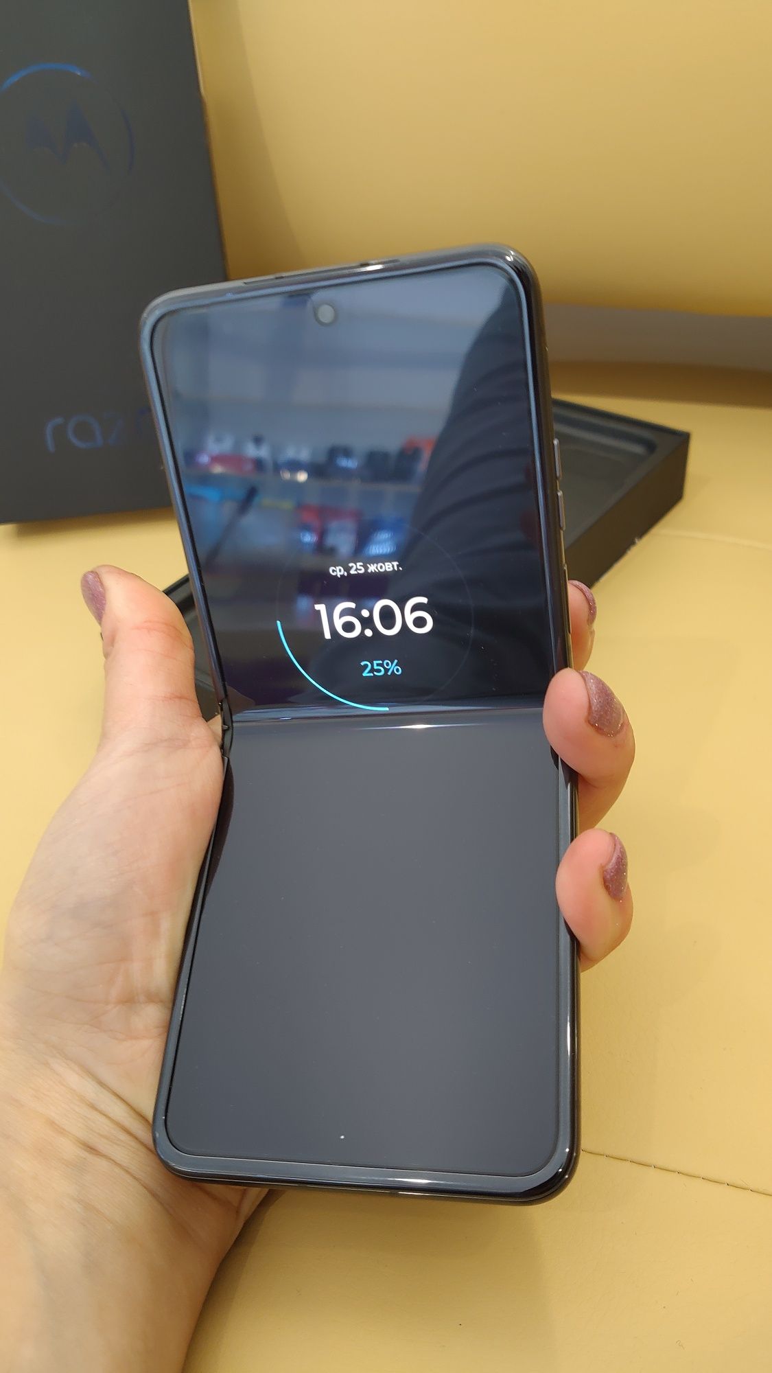 Motorola RAZR 40 Ultra 2023, жабка, Моторола Разр 40 ультра, райзер