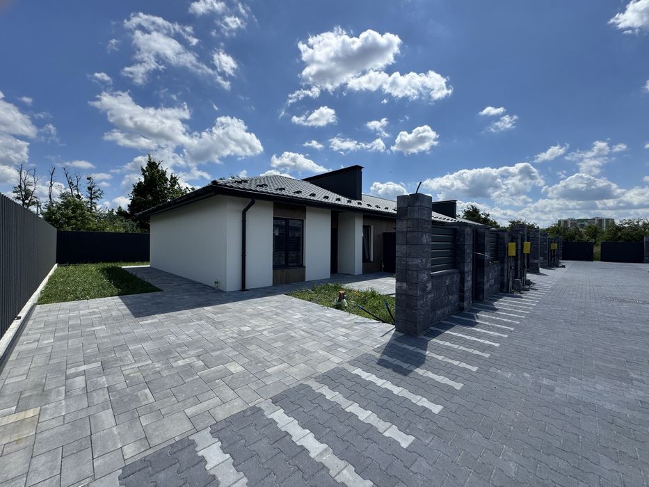 Акційний таунхаус під чистову!