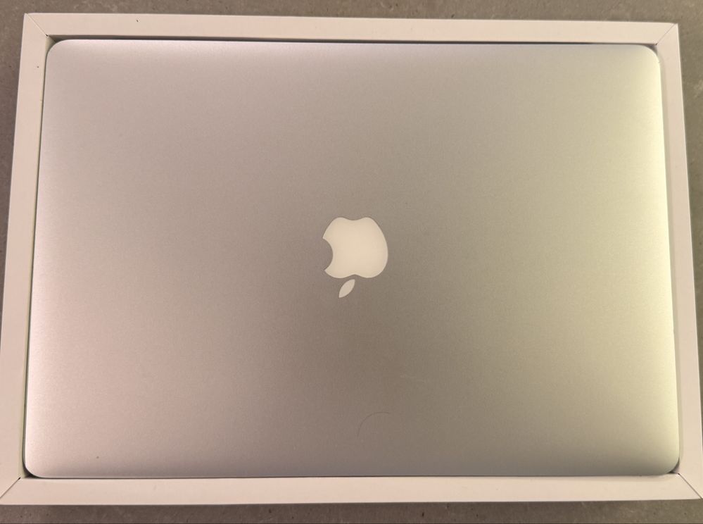 MacBook Pro A1398/late 2013/i7/2.3GHz/16GB/512GB/15.4/GT750/Nowa Bater