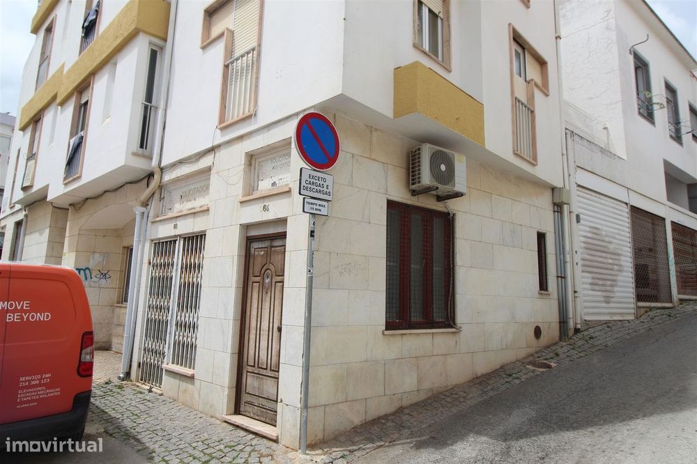 Loja com 78 m² pronto a utilizar no Centro Histórico de Lagos