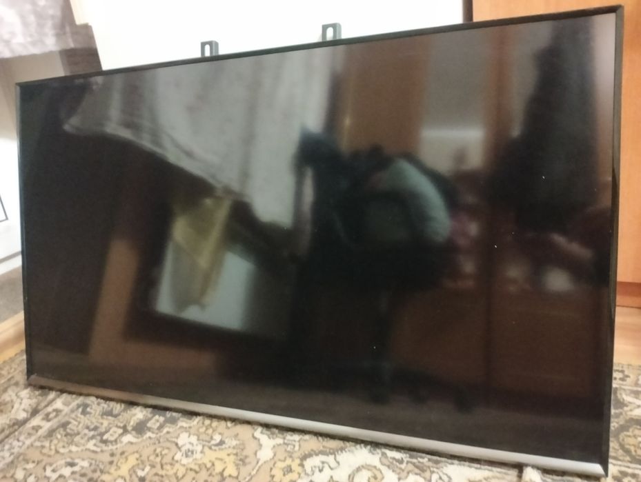 Led Smart-Телевізор Samsung 40 дюймів,2015 року, з кріпленням на стінк