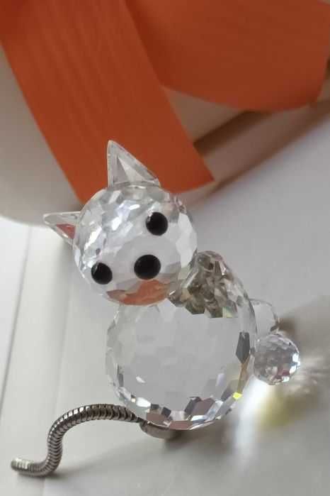 Swarovski - gato