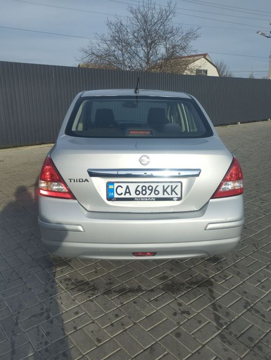 Продам Nissan Tiida