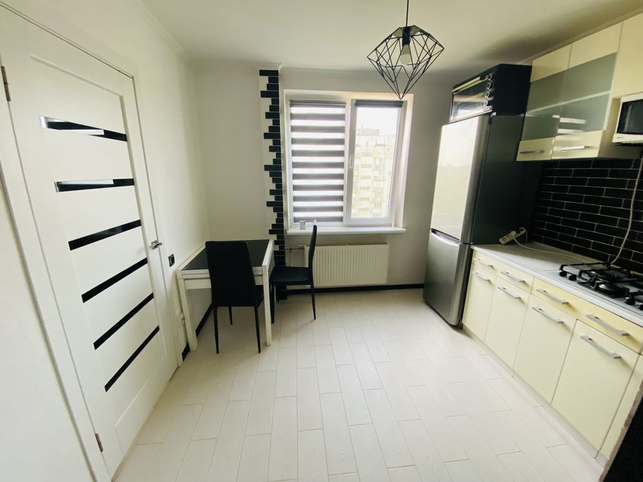 Довгострокова оренда стильної, сучасної квартири р-н ПЗР