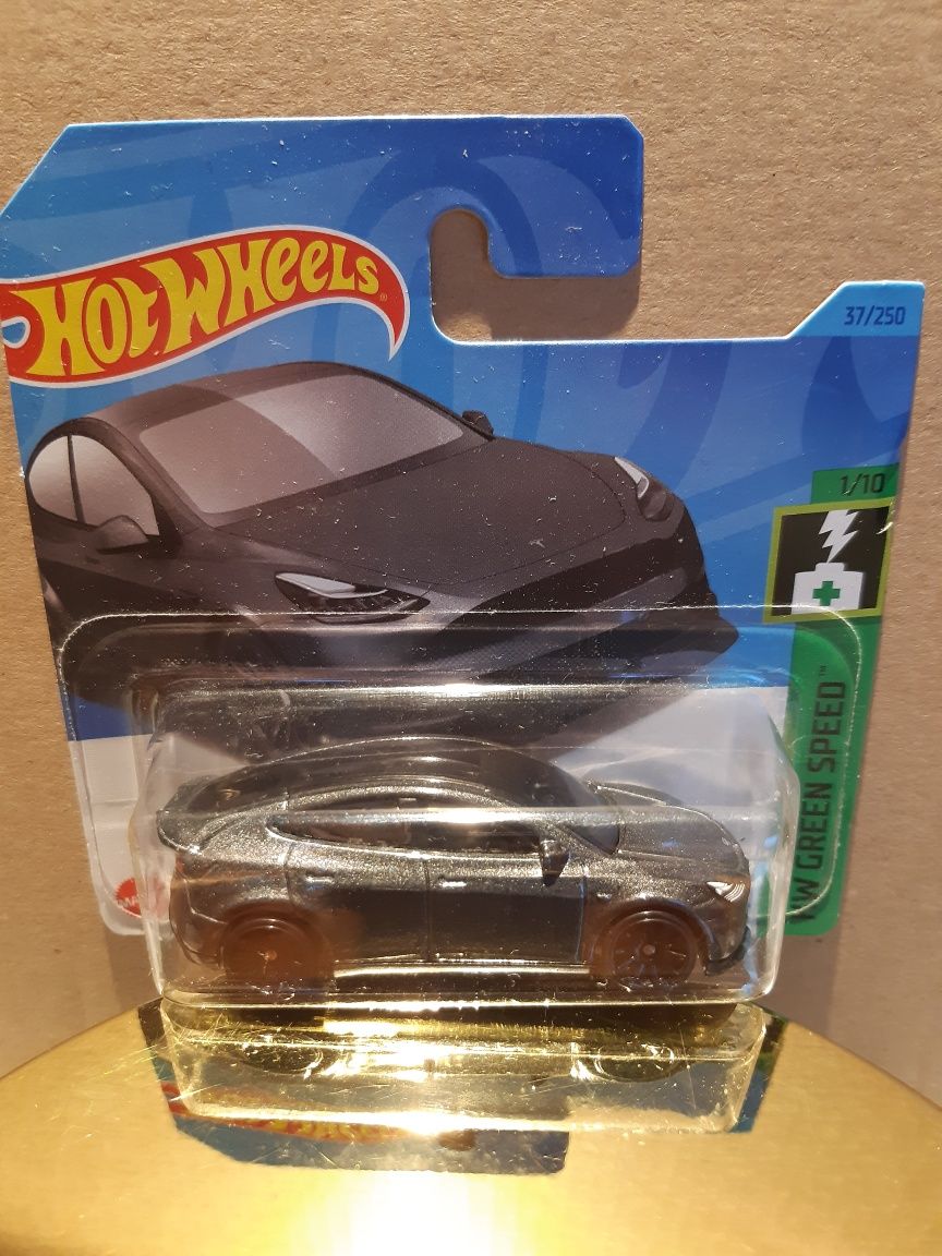 Hot Wheels Tesla model Y