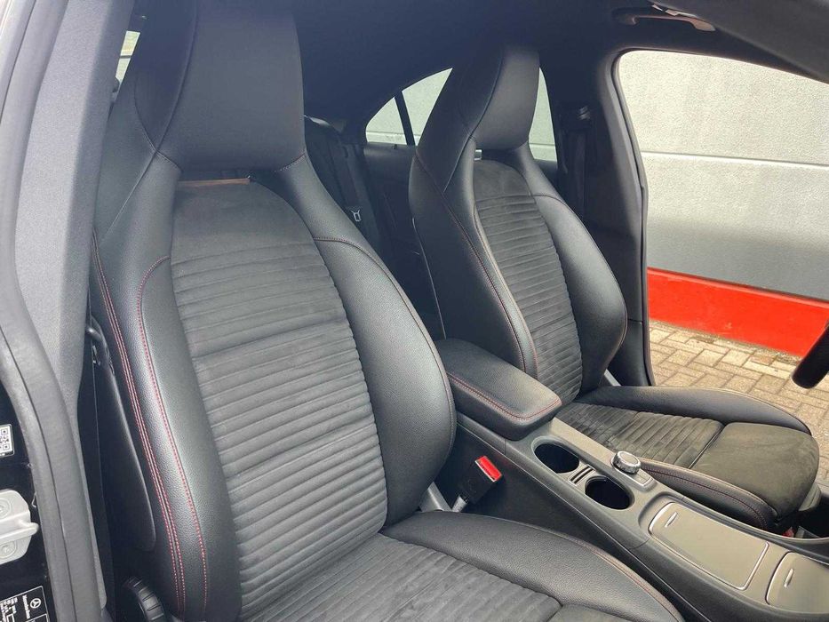 Mercedes-Benz CLA 200 amg