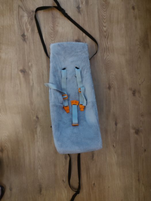 Fotelik do przyczepki