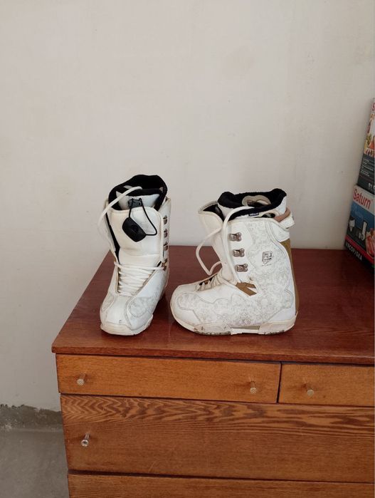 Сноуборд б/у в гарному стані