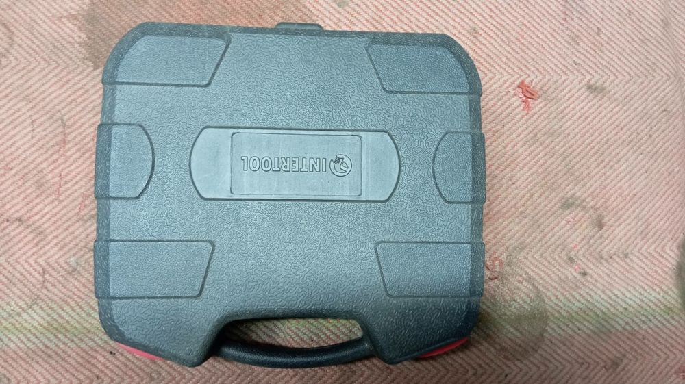 Кейс  чемоданчик