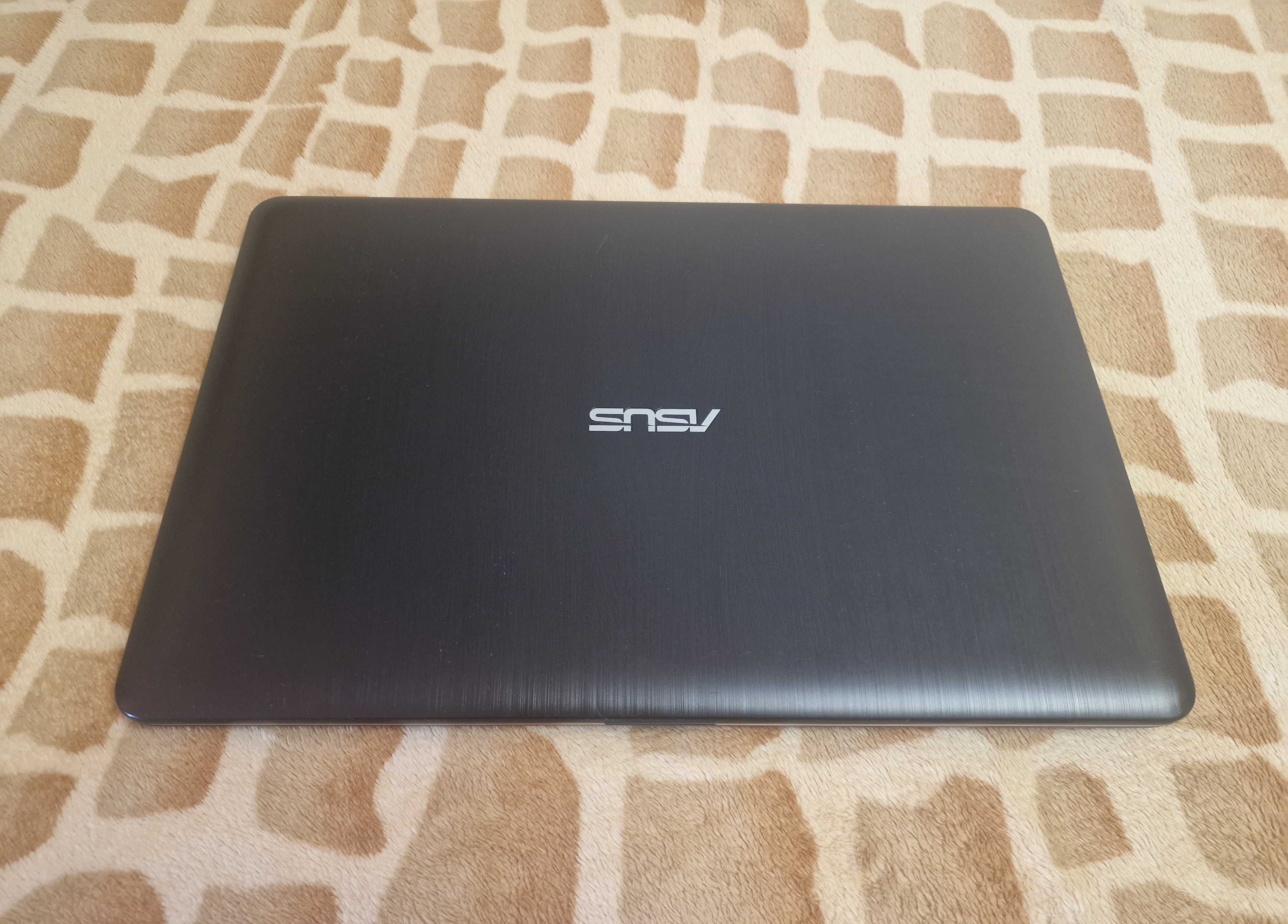 ASUS VivoBook X540L/Core™ i3 4005U/8GB/HDD1TB/GeF 920M 2GB