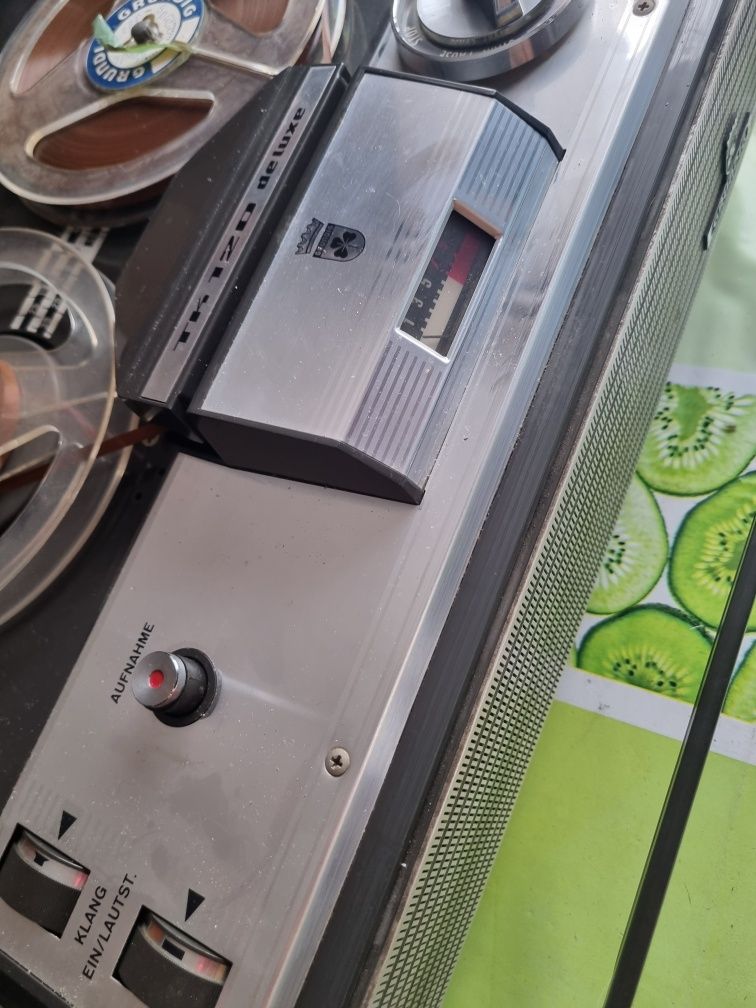 Magnetofon szpulowy Grundig