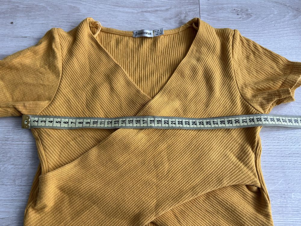 Bluzka top wiazany Stradivarius S 36