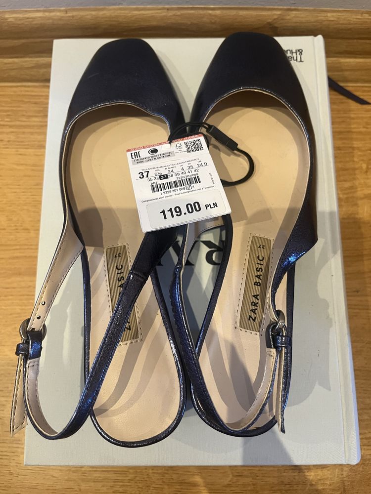 Granatowe bluszczace ZARA