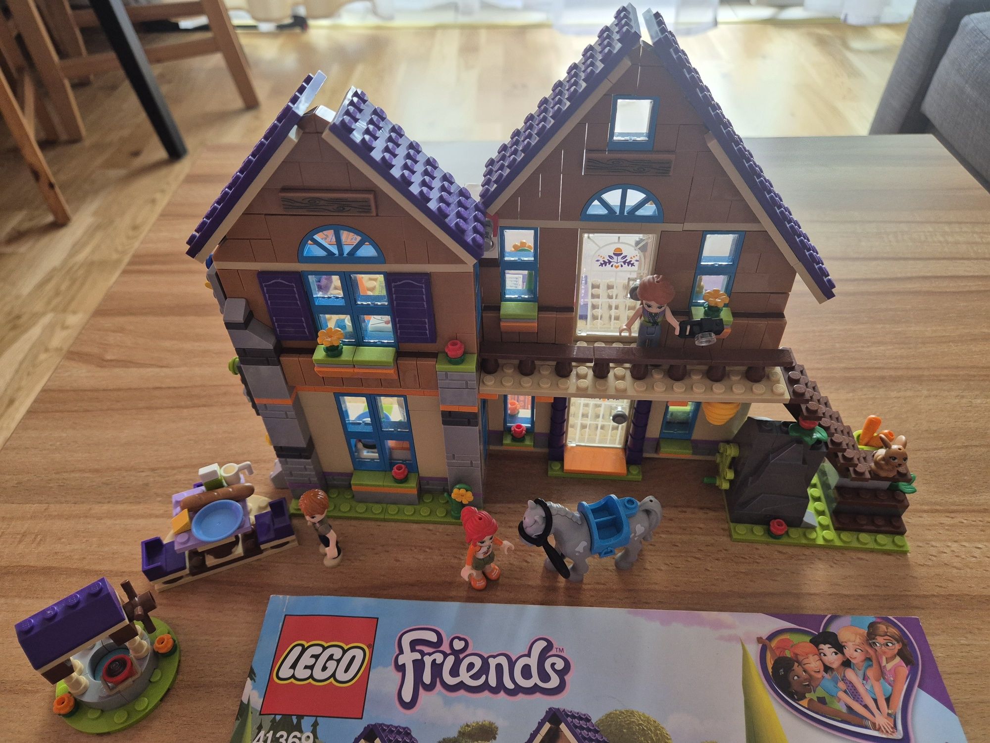 LEGO 41369 Friends Dom Mii
Stan bardzo dobry, brak pudełka
Grzbiet ins