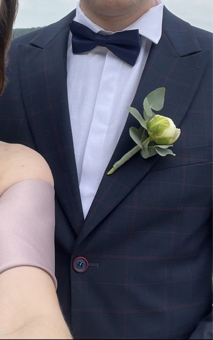 Чоловічий костюм, стан нового, на весілля, випускний, святкування