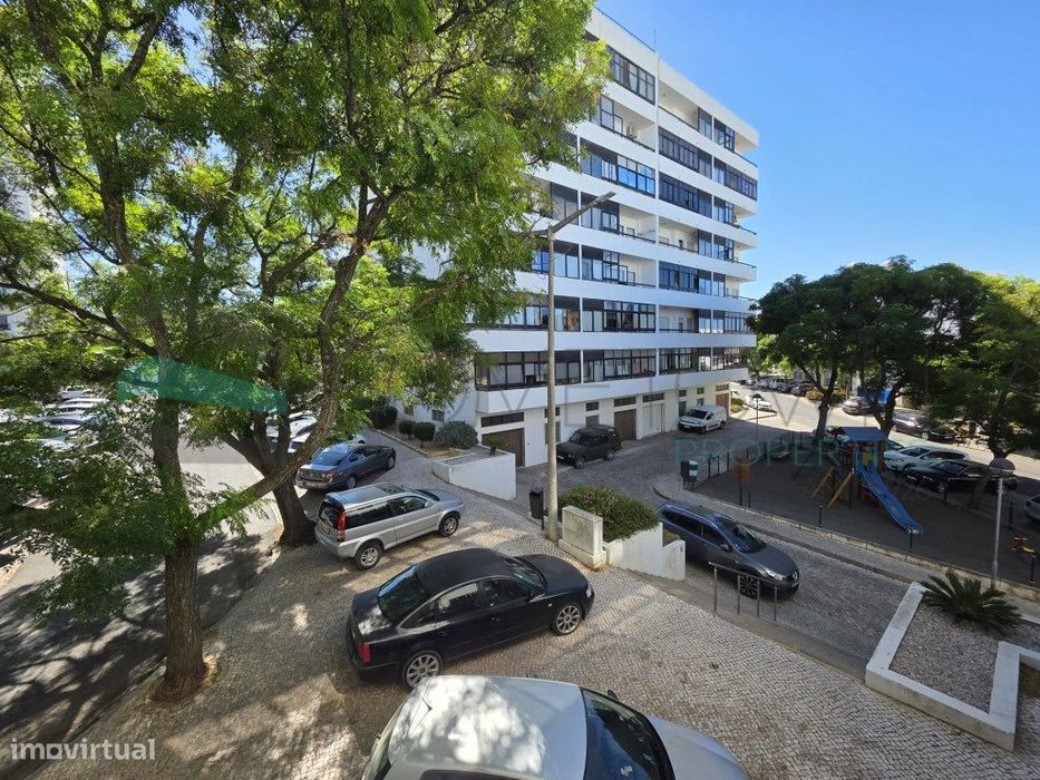 Apartamento T2 - Loulé, arrendamento anual