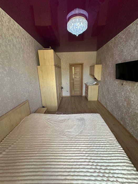 Здається 2 кімнатна квартира 62 м2