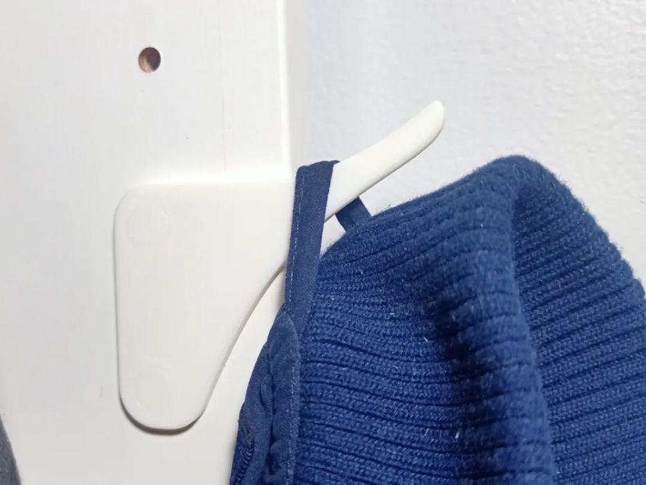 Gancho Prático para Roupa ou Mala IKEA PAX