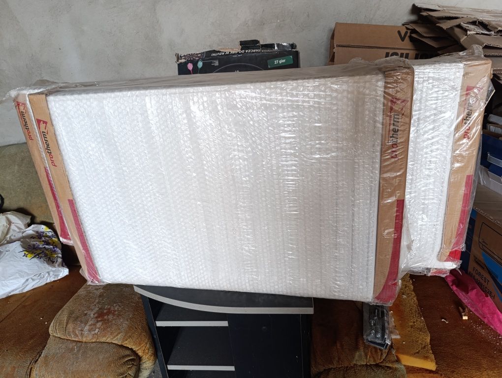 Сталевий радіатор Protherm 22 500×120 з бічним під'єднаням