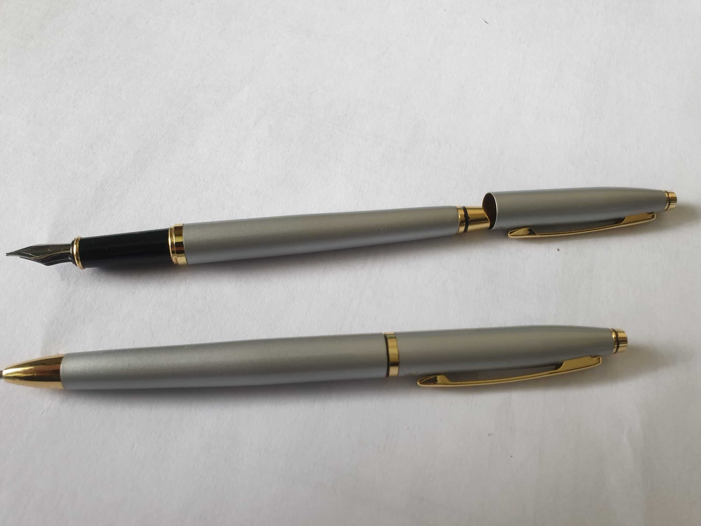 Zestaw upominkowy- pióro wieczne + długopis TETIS, etui, nowy.