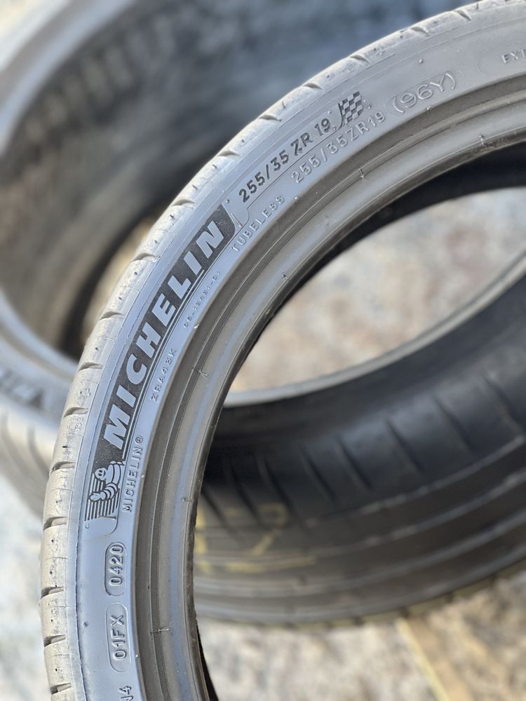 255/35 R19 Michelin Pilot Sport4 2020 рік 6мм