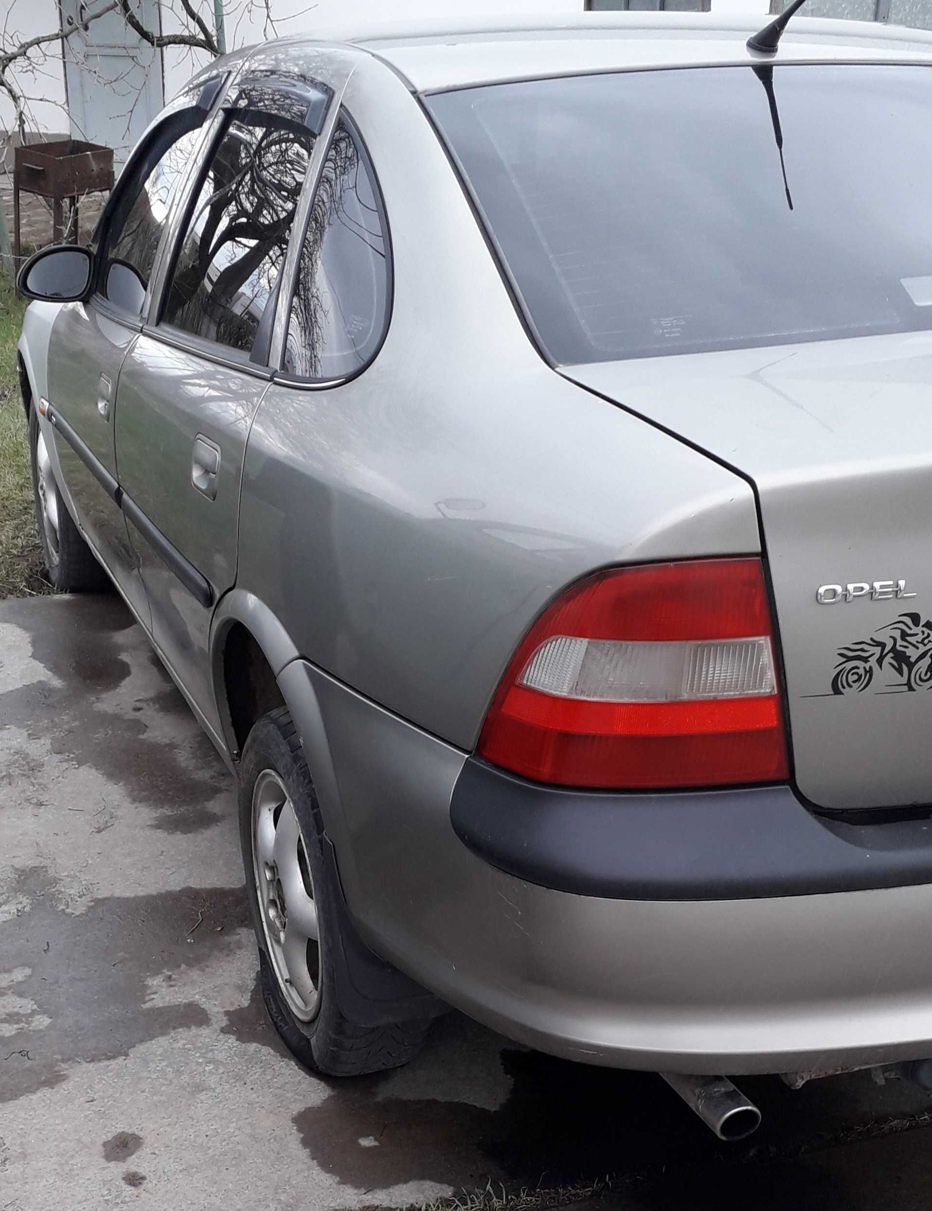 Opel Vectra 2.0 газ/бензин