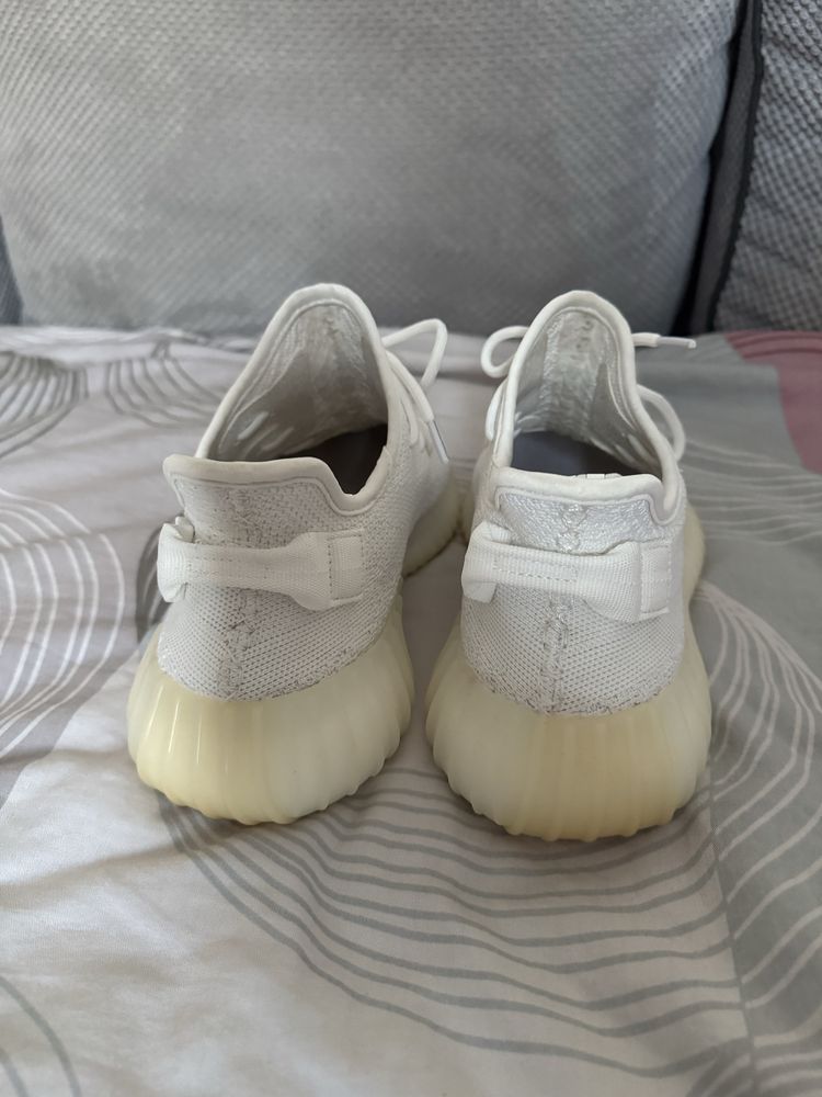 Yeezy boost 350 cream white