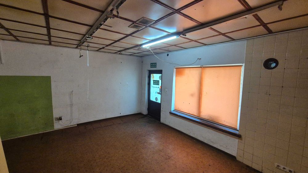 Lokal usługowy z witryną  - Bańgów 30m²