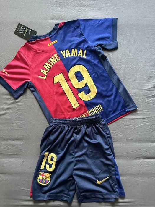 Strój dziecięcy Nike FC Barcelona domowa 24/25 Lamine Yamal 22-28