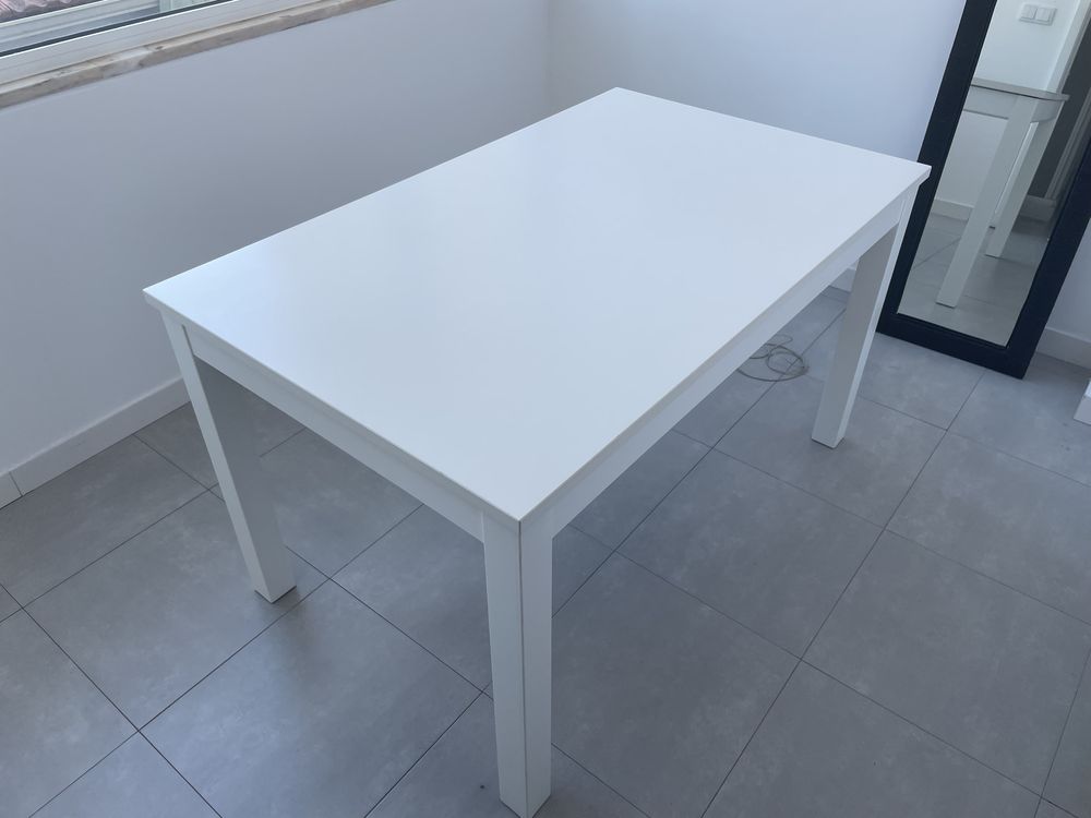 Mesa EKEDALEN do Ikea