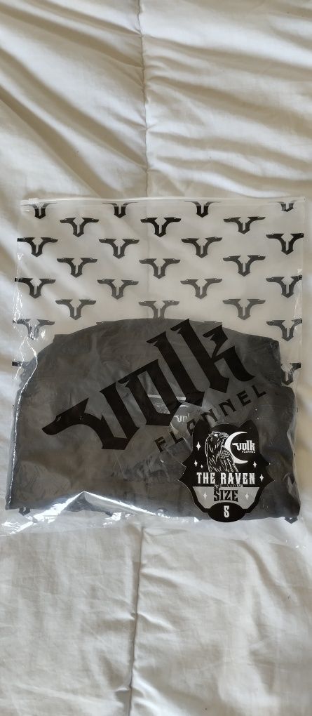 Camisa volk flannel (the raven) tamanho S