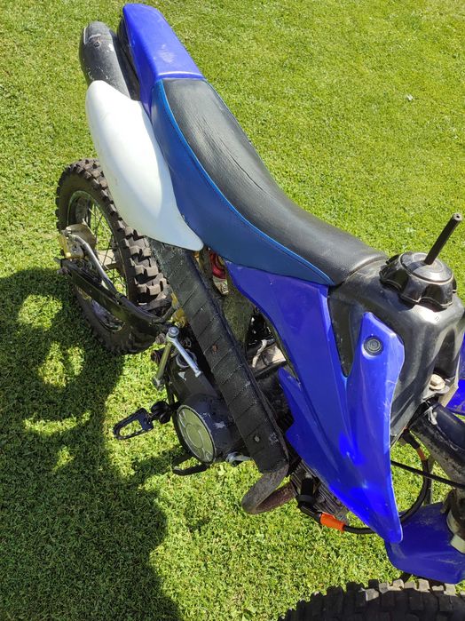Cross Loncin 125