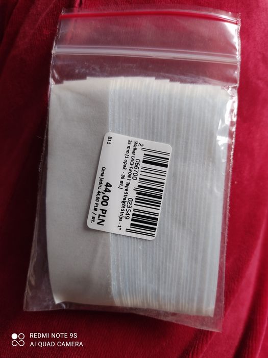 35 sztuk plastrów do przyklejania peruki