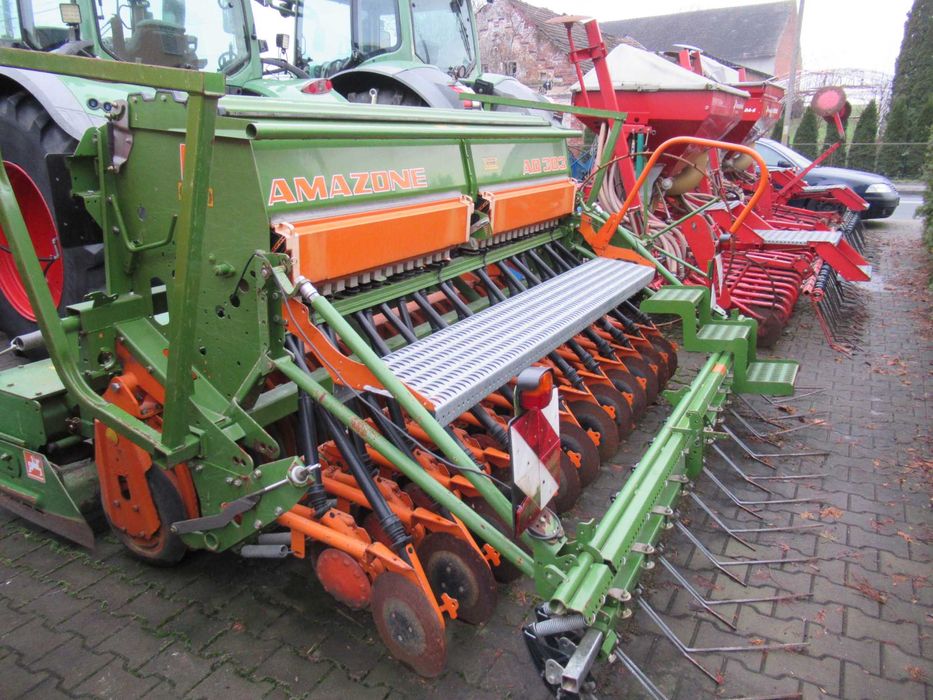 agregat uprawowo siewny Amazone AD 303 KE 303
