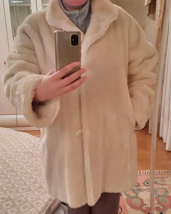 Casaco em pêlo sintético