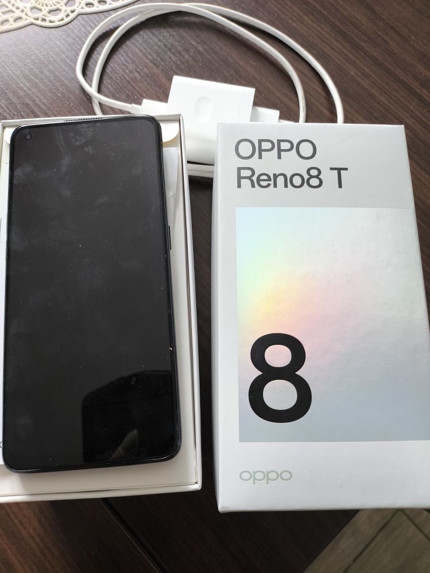Oppo reno8 T stan dobry telefonu