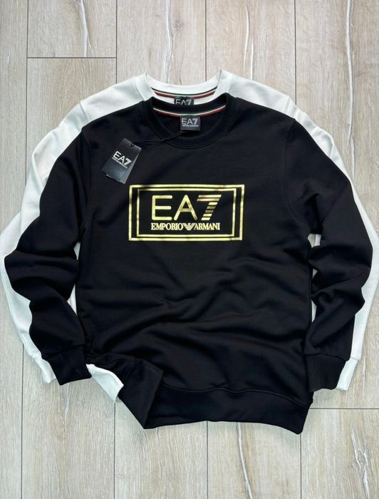 Свитшот мужской EMPORIO ARMANI черный золотой рисунок