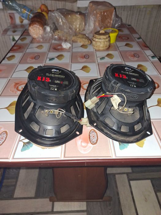 Продам  колонки Овали